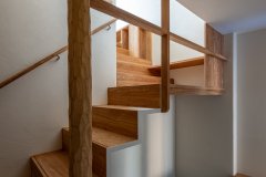 ひかりつむぐ家